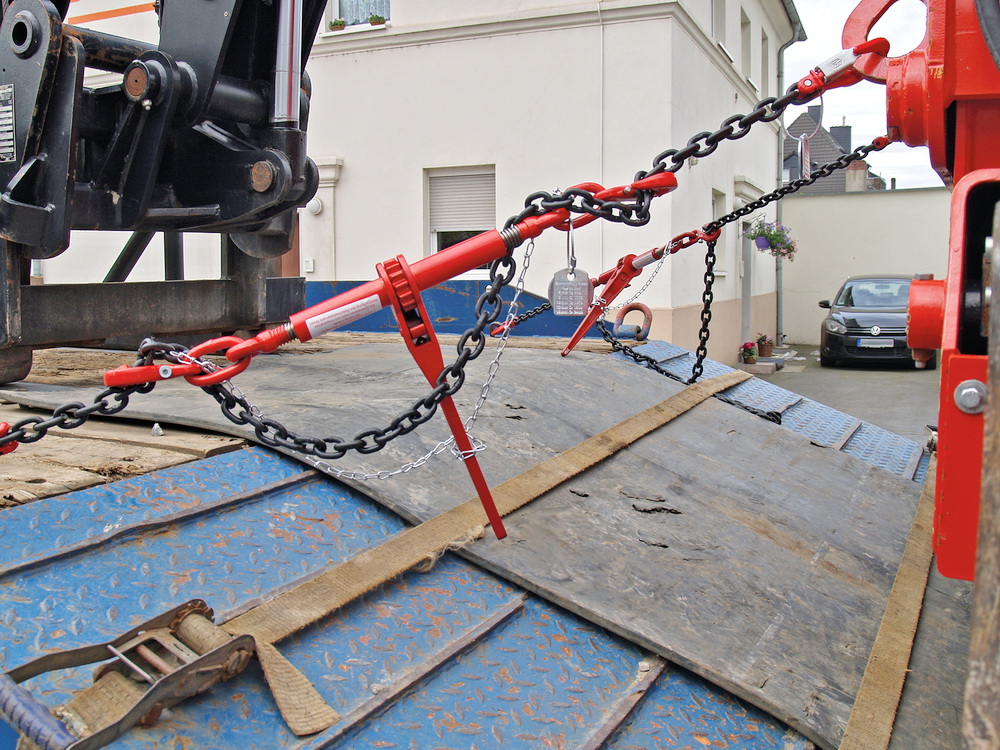 GWS®-Zurrkette Click-Haken L-140, mit Ratschlastspanner - GK 8 GWS®-Zurrkette Click-Haken L-140, mit Ratschlastspanner - GK 8